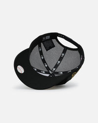 New Era Atlanta Braves 'Podium Pack' Pre-Curved Golfer Trucker Snapback Black/Metallic Gold