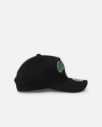 Mitchell & Ness Boston Celtics 'Old English Classic' MVP Snapback Black