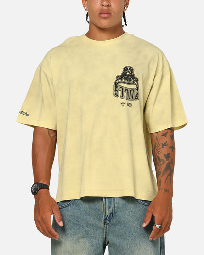 Mitchell & Ness Chicago Bulls Worldwide T-Shirt Chartruese