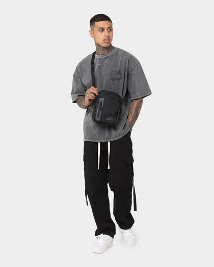 Nike Elemental Premium Crossbody Bag Black/Black