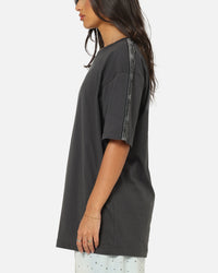 Champion Lux Taping T-Shirt Le Femme Nikita