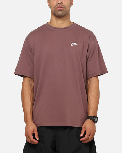 Nike Sportswear Club Max T-Shirt Tattoo