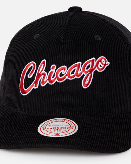 Mitchell & Ness Chicago Bulls Laguna Redline Panel Snapback Black