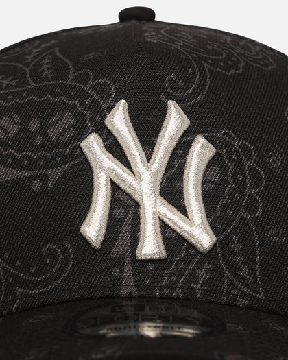 New Era New York Yankees 'Tonal Paisley' 9FORTY A-Frame Snapback Black