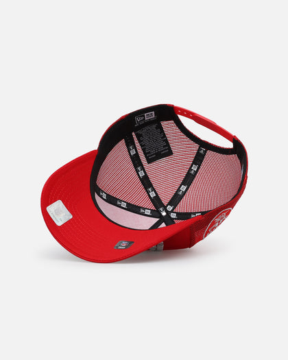 New Era Las Vegas Raiders 'Podium Pack' Pre-Curved Golfer Trucker Snapback Scarlett/Metallic