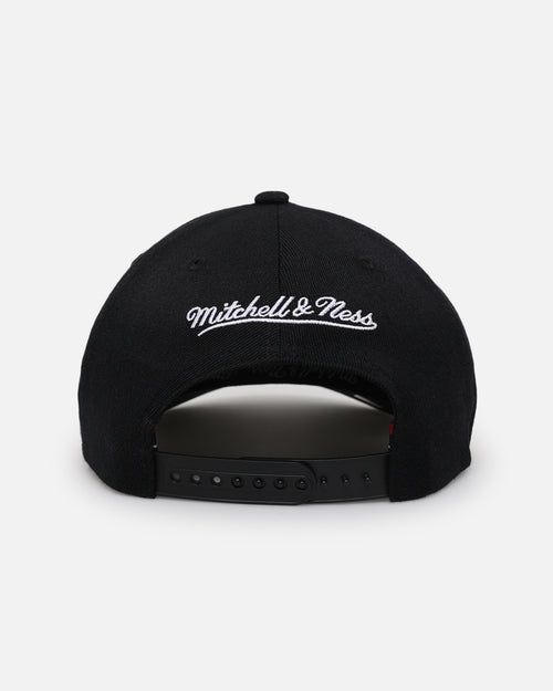 Mitchell & Ness San Antonio Spurs 'Spurs 2014 Champs' Anniversary Snapback Black