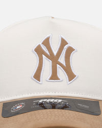 Pro Standard New York Yankees 'Panel' Pro Pinch Strapback White/Tan