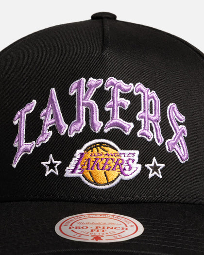 Mitchell & Ness Los Angeles Lakers 'Black Letter' Pro Pinch Snapback Black