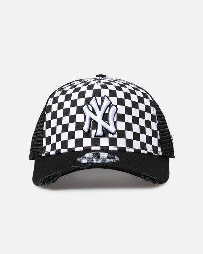 New Era New York Yankees 'Checker Trucker' 9FORTY A-Frame Trucker Snapback White