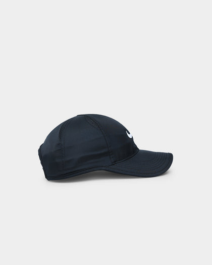 Nike Sportswear Dri-Fit AeroBill Featherlight Strapback Black/Black/White