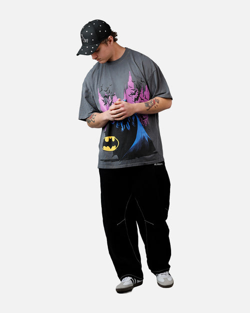 73Studio X DC Batman Caped Crusader T-Shirt Washed Charcoal