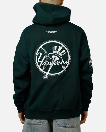 Pro Standard New York Yankees Tapestry 2.0 Hoodie Dark Green