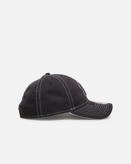 New Era New York Yankees 'Contrast Stitch' 9TWENTY Strapback Official Team Colour