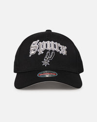 Mitchell & Ness San Antonio Spurs 'Old English Classic' MVP Snapback Black