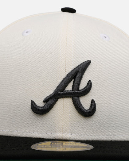 New Era Atlanta Braves 'Chrome Black Metallic' 59FIFTY Fitted Chrome/Black