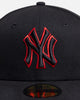 New Era New York Yankees 'Black Pop' 59FIFTY Fitted Black