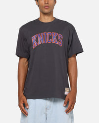 Mitchell & Ness New York Knicks Arch T-Shirt Washed Black