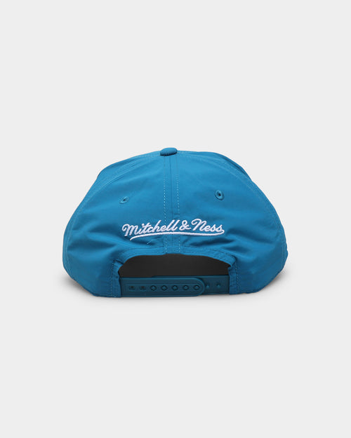 Mitchell & Ness Detroit Pistons 'Nylon Hardwood Classics Logo' Deadstock Snapback Original Team Colours