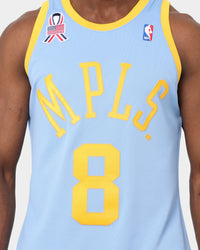 Mitchell & Ness Los Angeles Lakers Kobe Bryant '01-'02 #8 Hardwood Classics Throwback Authentic Jersey Blue