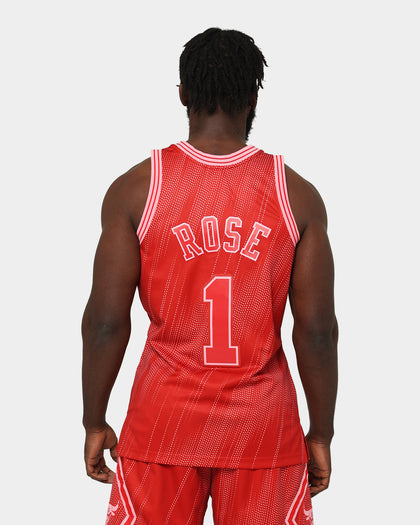 Mitchell & Ness Chicago Bulls Derrick Rose #1 '08-'09 'Triple Red' Swingman Jersey Red