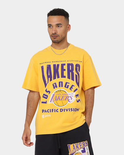 Mitchell & Ness Los Angeles Lakers Division Arch T-Shirt Faded Yellow