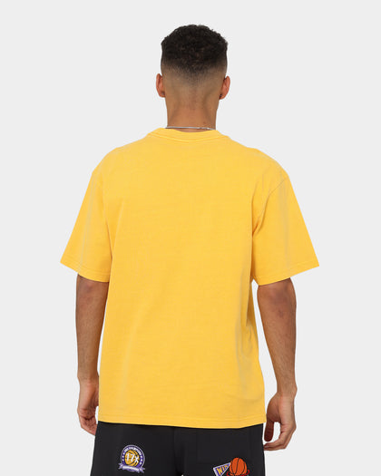 Mitchell & Ness Los Angeles Lakers Division Arch T-Shirt Faded Yellow