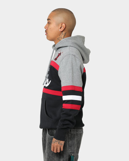 Mitchell & Ness Chicago Bulls Head Coach Hoodie Black