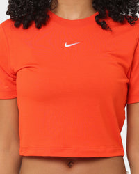 Nike Women's Nike Sportswear Essential Slim Crop T-Shirt Picante Red