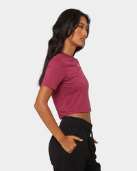 Nike Women's Nike Sportswear Essential Slim Crop T-Shirt Rosewood