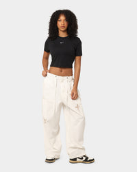 Nike Women's Nike Sportswear Essential Slim Crop T-Shirt Black