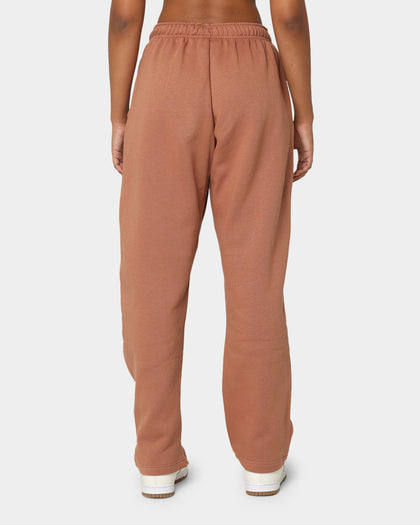 Nike Women's Nike Sportswear Essential Mid-Rise Fleece Pants Mineral
