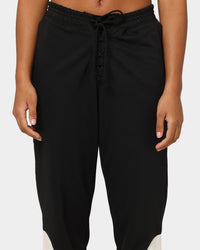 Nike Women's Sportswear Circa50 Fleece Pants Black/White