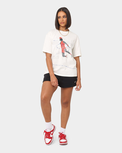 Nike Women's Nike Sportswear Style Fleece High-Waisted Shorts Black/Sail