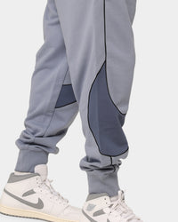Nike Swoosh Fleece Pants Ashen Slate