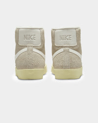 Nike Women's Blazer Mid '77 Vintage Light Bone/Sail