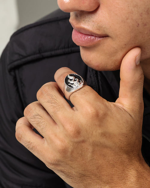 Wild For The Weekend Flame Signet Ring (Large) Silver