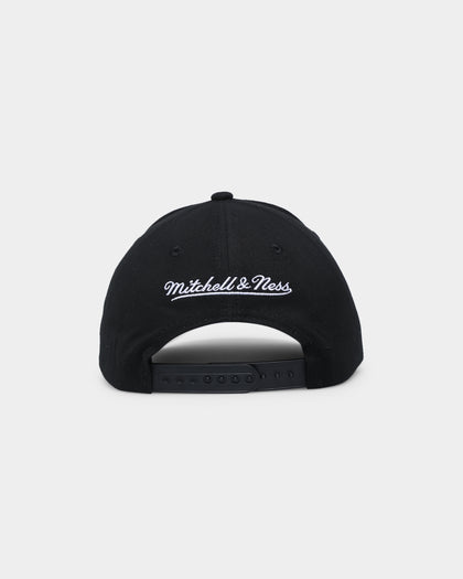 Mitchell & Ness Los Angeles Lakers Chin It Pro Crown Snapback Black