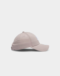 New Era Women's New York Yankees 9FORTY MLB Strapback Dusk/White