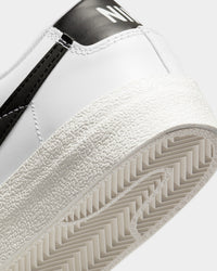 Nike Women's Blazer Low '77 White/Black/Sail White