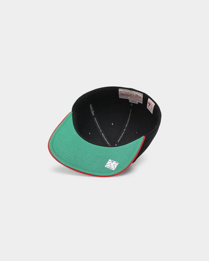 Mitchell & Ness Philadelphia 76ers 'Team Script 2.0 Hardwood Classics' Fitted Black