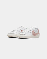 Nike Women's Blazer Low '77 Jumbo White/Pink Oxford