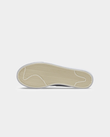 Nike Women's Blazer Low Platform Summit White/Metallic