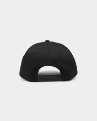 New Era Kids' New York Yankees 'Rose Emblem' 9FORTY A-Frame Snapback Black/Rose