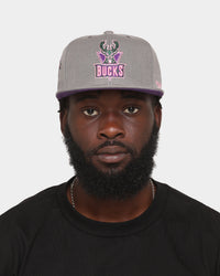 Mitchell & Ness Milwaukee Bucks 'From Dusk' Fitted Grey