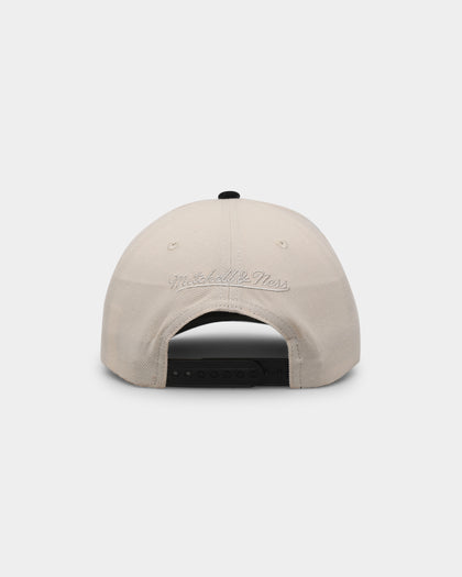 Mitchell & Ness Philadelphia 76ers 'Wool Blend' Snapback Vintage White