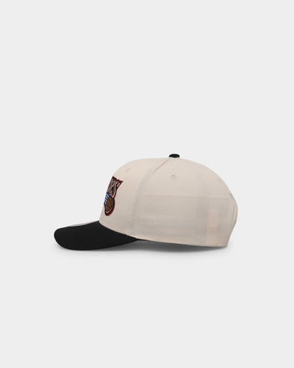 Mitchell & Ness Philadelphia 76ers 'Wool Blend' Snapback Vintage White