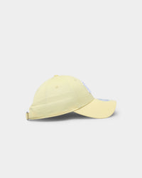 New Era Women's New York Yankees "Yankees Colour Pop" 9FORTY Strapback Soft Yellow