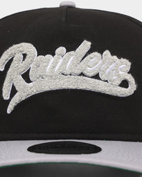 New Era Las Vegas Raiders 'Chenille' Golfer Snapback Black